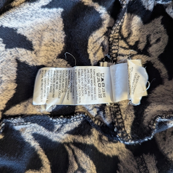 Lucky Brand Black and Cream Floral Tank Top - Picture 5 of 5